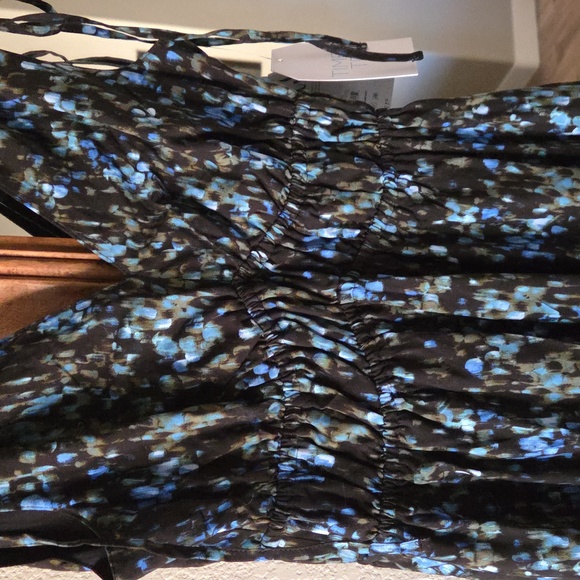 Elegant Blue and Black Printed Women's Dress - Picture 3 of 6